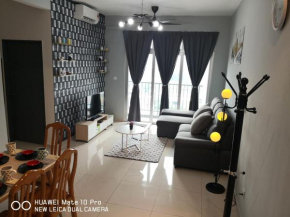 Mcz homestay at ipoh tower WiFi 7-8pax